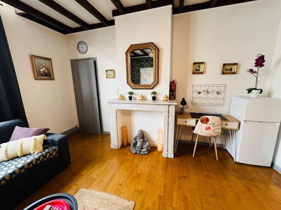 Appartement Des Artistes, 3 Min A Pied Gare Et Centre 1 Valenciennes