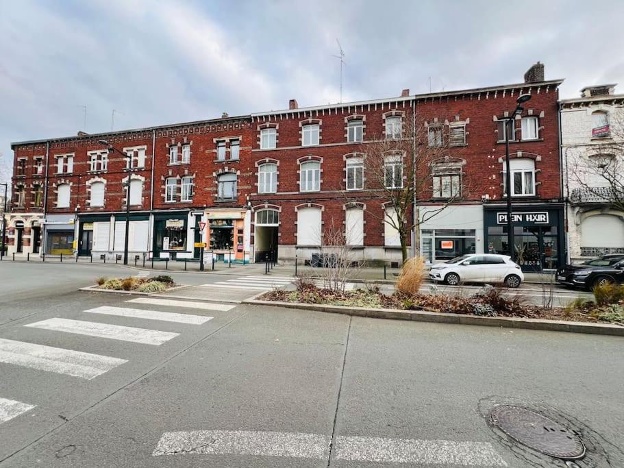 Des Artistes, 3 Min A Pied Gare Et Centre 1 Appartement